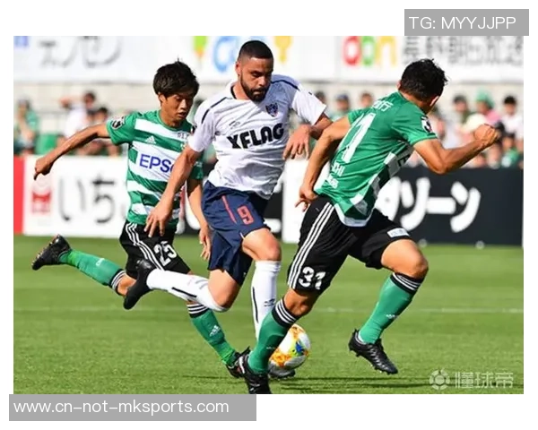 松本山雅与岗山绿雉激战正酣最新比赛精彩回顾与分析