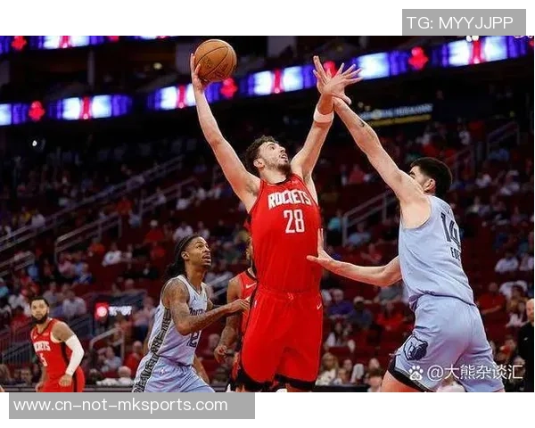 吉迪26+7+11公牛反转完毕7连败 黄蜂双枪空砍65+16 吉迪26+7+11公牛反转完毕7连败 黄蜂双枪空砍65+16